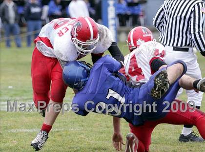 Thumbnail 3 in Somersworth vs Spaulding photogallery.