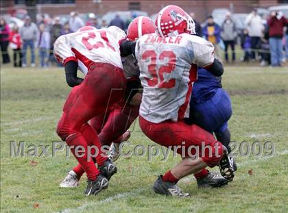 Thumbnail 2 in Somersworth vs Spaulding photogallery.