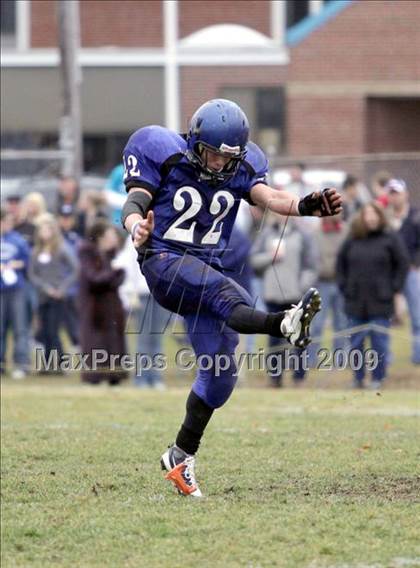 Thumbnail 2 in Somersworth vs Spaulding photogallery.