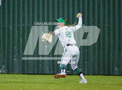 Thumbnail 2 in West vs. Burnet (Liberty Hill Round Robin) photogallery.