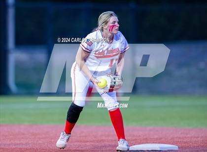 Thumbnail 3 in West vs. Burnet (Liberty Hill Round Robin) photogallery.