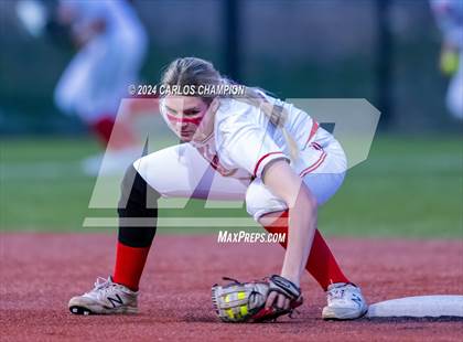 Thumbnail 2 in West vs. Burnet (Liberty Hill Round Robin) photogallery.