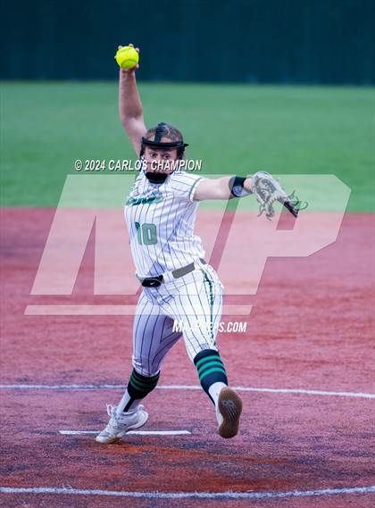 Thumbnail 2 in West vs. Burnet (Liberty Hill Round Robin) photogallery.