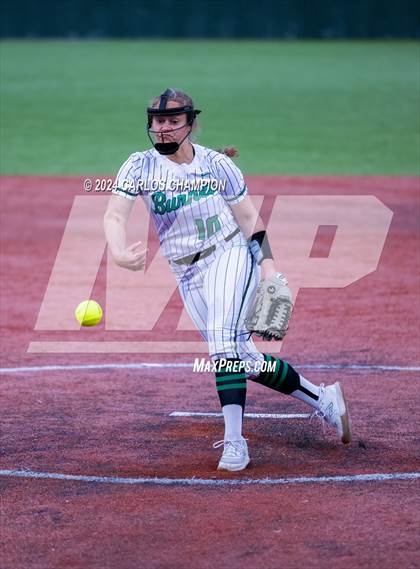 Thumbnail 3 in West vs. Burnet (Liberty Hill Round Robin) photogallery.