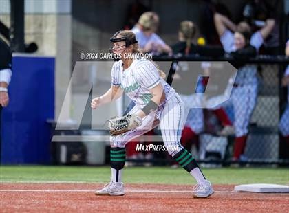 Thumbnail 3 in West vs. Burnet (Liberty Hill Round Robin) photogallery.
