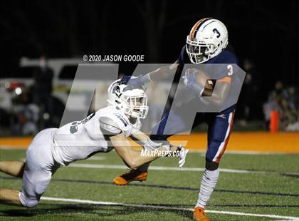 Thumbnail 3 in Summit @ Beech (TSSAA 5A Quarterfinal) photogallery.