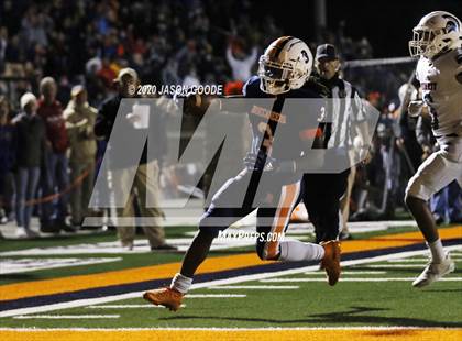 Thumbnail 2 in Summit @ Beech (TSSAA 5A Quarterfinal) photogallery.