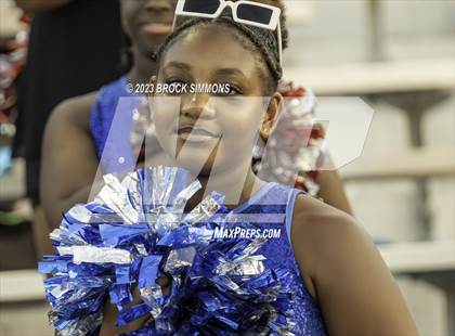 Thumbnail 2 in Lamar @ Westside photogallery.