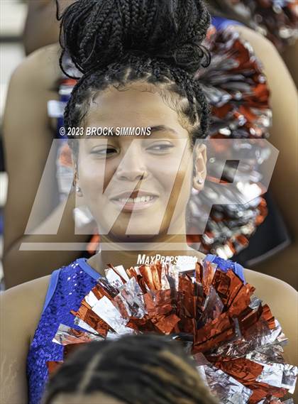Thumbnail 3 in Lamar @ Westside photogallery.