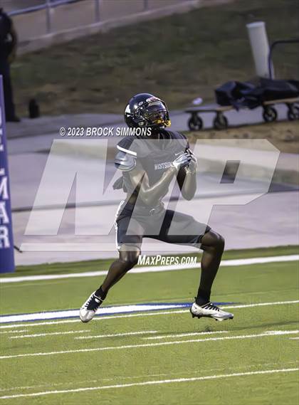 Thumbnail 2 in Lamar @ Westside photogallery.