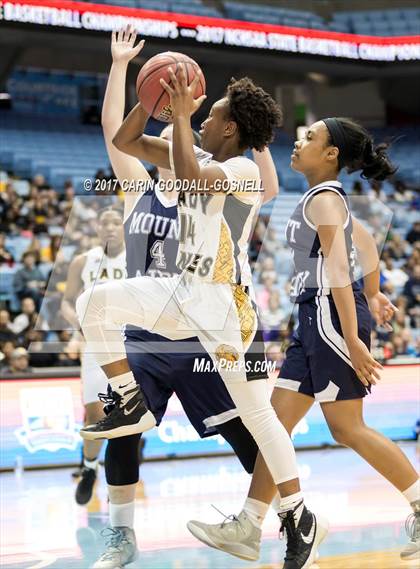 Thumbnail 2 in Pamlico County vs. Mount Airy (NCHSAA 1A Final) photogallery.