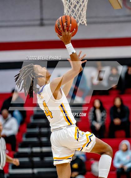 Thumbnail 2 in Grant vs. El Dorado (Cordova Christmas Classic) photogallery.