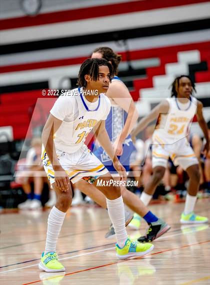 Thumbnail 3 in Grant vs. El Dorado (Cordova Christmas Classic) photogallery.
