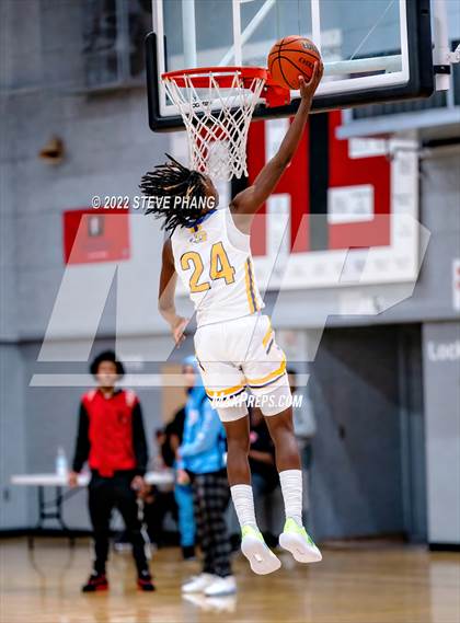 Thumbnail 3 in Grant vs. El Dorado (Cordova Christmas Classic) photogallery.