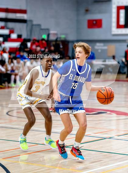 Thumbnail 3 in Grant vs. El Dorado (Cordova Christmas Classic) photogallery.
