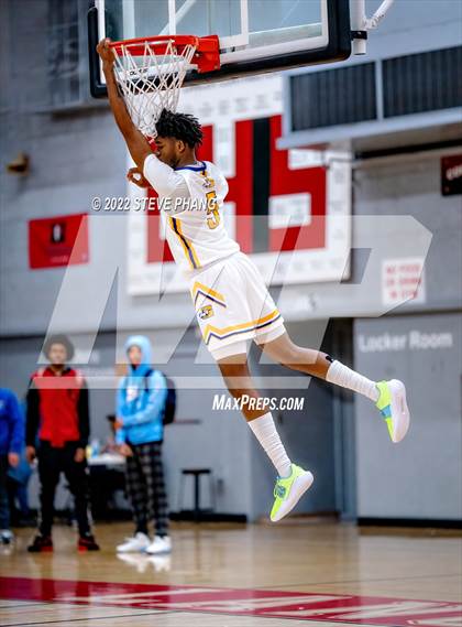 Thumbnail 1 in Grant vs. El Dorado (Cordova Christmas Classic) photogallery.