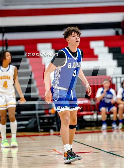 Thumbnail 2 in Grant vs. El Dorado (Cordova Christmas Classic) photogallery.