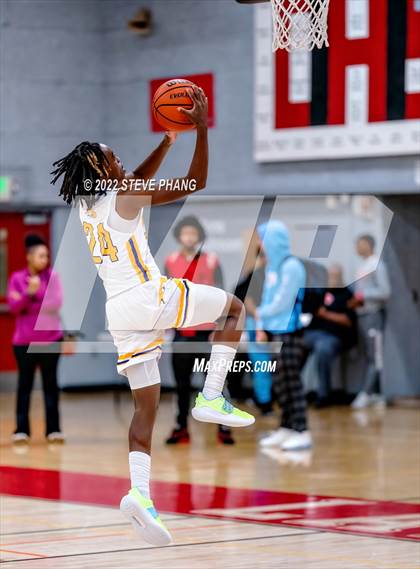 Thumbnail 1 in Grant vs. El Dorado (Cordova Christmas Classic) photogallery.