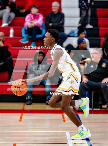 Thumbnail 2 in Grant vs. El Dorado (Cordova Christmas Classic) photogallery.