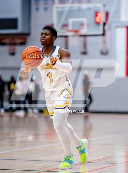 Thumbnail 1 in Grant vs. El Dorado (Cordova Christmas Classic) photogallery.