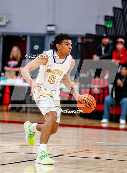 Thumbnail 3 in Grant vs. El Dorado (Cordova Christmas Classic) photogallery.