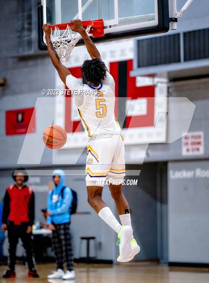 Thumbnail 2 in Grant vs. El Dorado (Cordova Christmas Classic) photogallery.