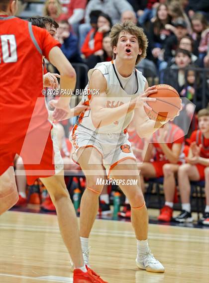 Thumbnail 1 in Redbank Valley @ Clarion Area (District 9 1A Final) photogallery.