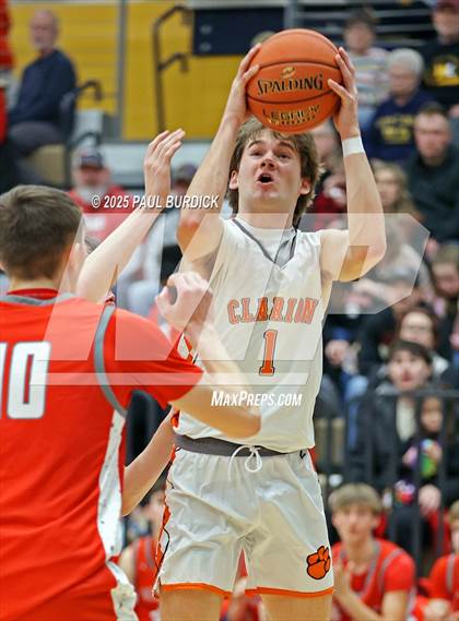 Thumbnail 2 in Redbank Valley @ Clarion Area (District 9 1A Final) photogallery.