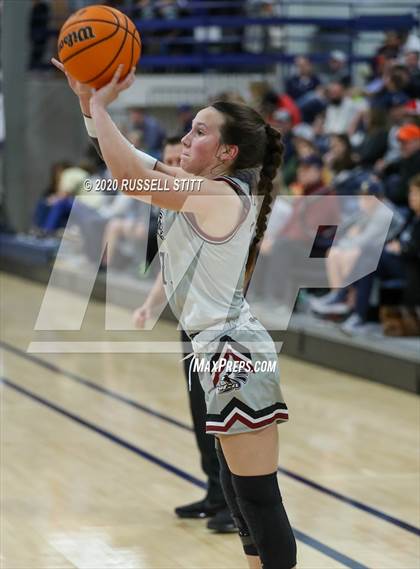 Thumbnail 3 in Kingfisher vs. Oklahoma Christian Academy photogallery.