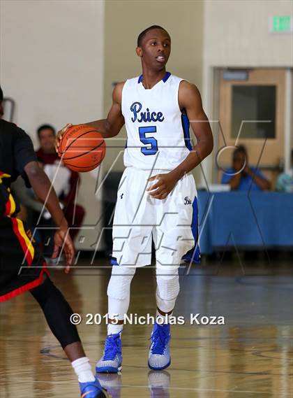 Thumbnail 3 in Taft vs. Price (MLK Showcase) photogallery.