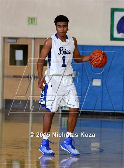 Thumbnail 3 in Taft vs. Price (MLK Showcase) photogallery.
