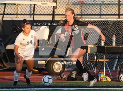 Thumbnail 2 in Nichols @ Clarence photogallery.