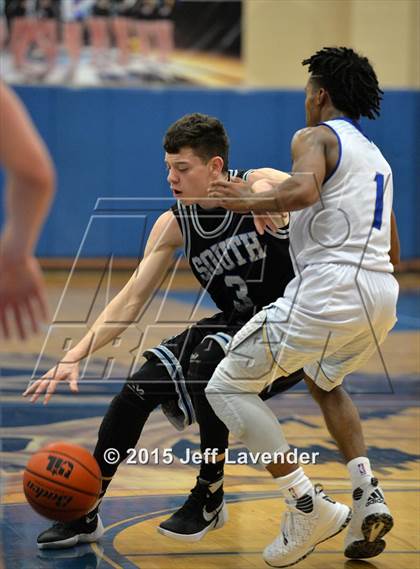 Thumbnail 2 in Tivy vs. United South photogallery.