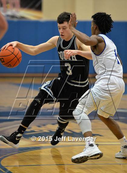 Thumbnail 1 in Tivy vs. United South photogallery.
