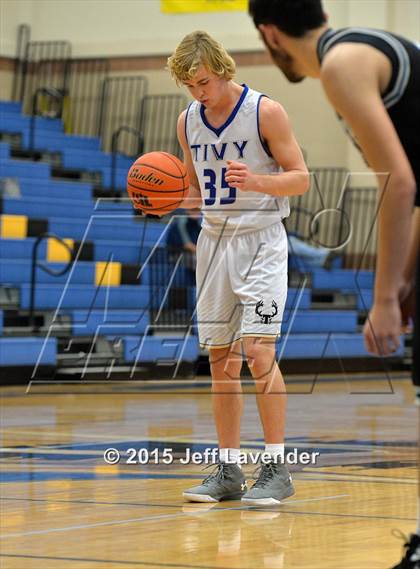 Thumbnail 1 in Tivy vs. United South photogallery.