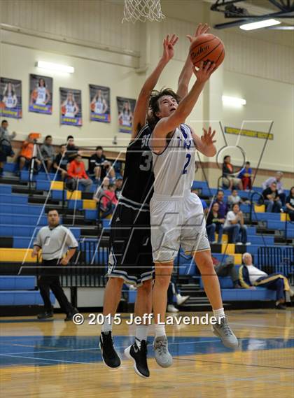 Thumbnail 1 in Tivy vs. United South photogallery.