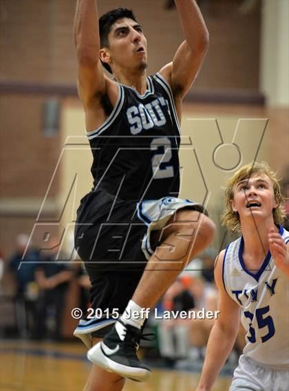 Thumbnail 1 in Tivy vs. United South photogallery.