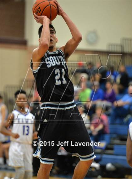 Thumbnail 2 in Tivy vs. United South photogallery.