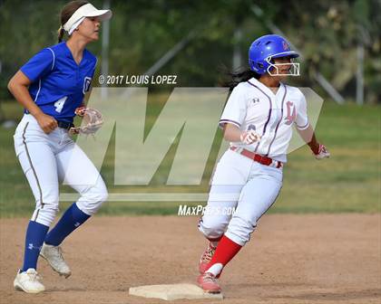 Thumbnail 3 in Charter Oak @ Los Altos photogallery.
