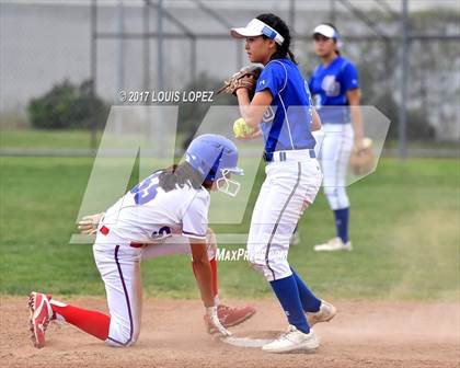 Thumbnail 1 in Charter Oak @ Los Altos photogallery.