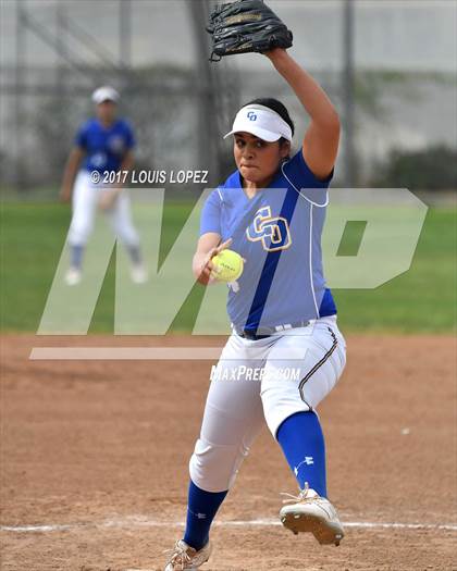 Thumbnail 1 in Charter Oak @ Los Altos photogallery.