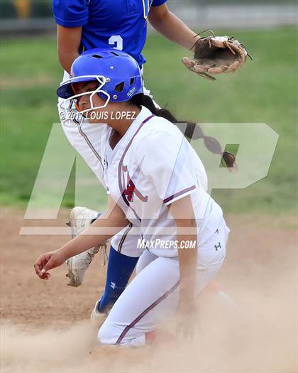 Thumbnail 3 in Charter Oak @ Los Altos photogallery.