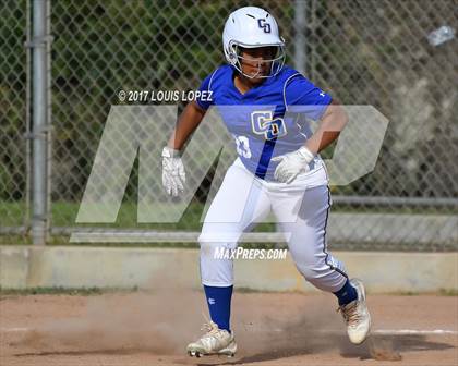 Thumbnail 1 in Charter Oak @ Los Altos photogallery.