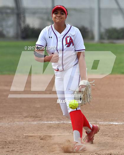 Thumbnail 1 in Charter Oak @ Los Altos photogallery.