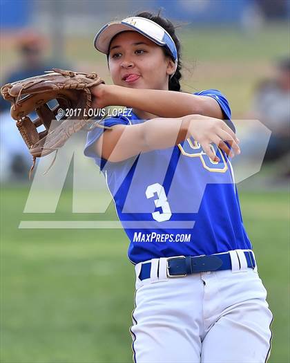 Thumbnail 1 in Charter Oak @ Los Altos photogallery.