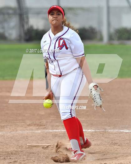 Thumbnail 3 in Charter Oak @ Los Altos photogallery.