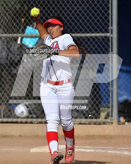Thumbnail 1 in Charter Oak @ Los Altos photogallery.