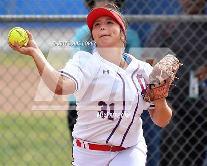 Thumbnail 1 in Charter Oak @ Los Altos photogallery.