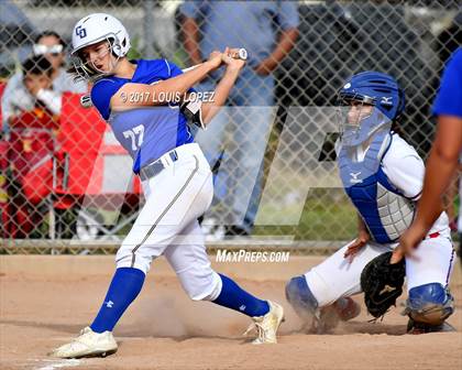Thumbnail 1 in Charter Oak @ Los Altos photogallery.