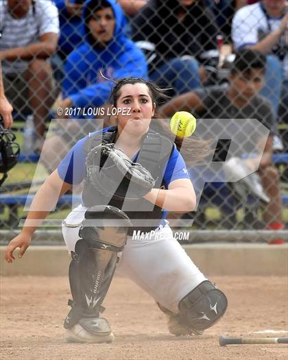 Thumbnail 1 in Charter Oak @ Los Altos photogallery.